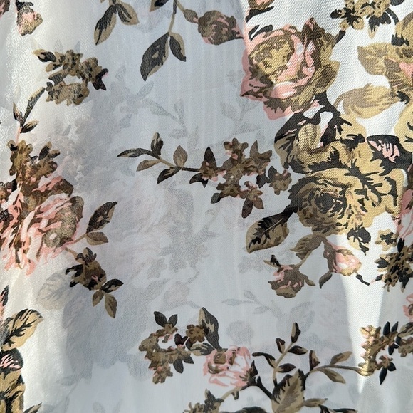 CHARLOTTE Russe Floral Kimono- Women’s Size Medium - Picture 2 of 7